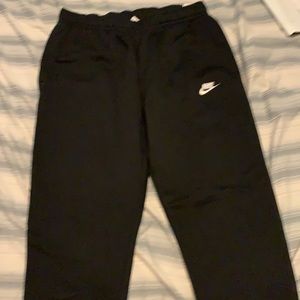 Black Nike Sweats. never worn.